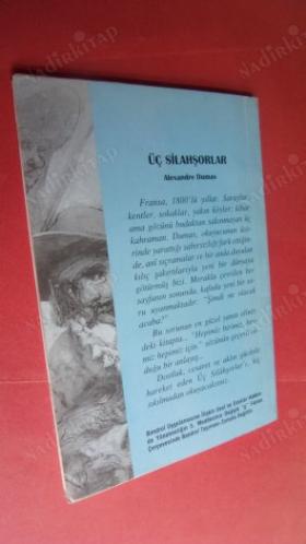 ÜÇ SİLAHŞORLAR