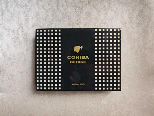 Cohiba Behike Ahşap Puro Kutusu