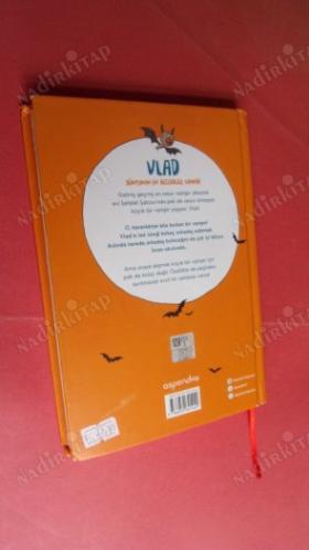 VLAD DÜNYANIN EN BECERİKSİZ VAMPİRİ ANNA WILSON