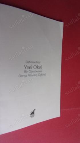 YENİ OKUL.BİR ÖGRETMENİN BARIŞA ADANMIŞ ÖYKÜSÜ