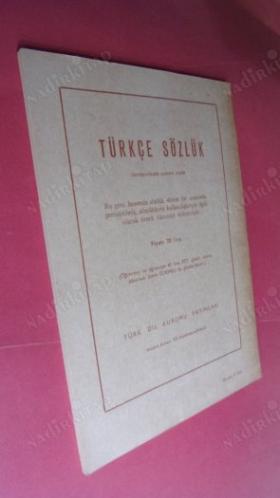 TÜRK DİLİ AYLIK DİL VE EDEBİYAT DERGİSİ SAYI - 284. MAYIS 1975