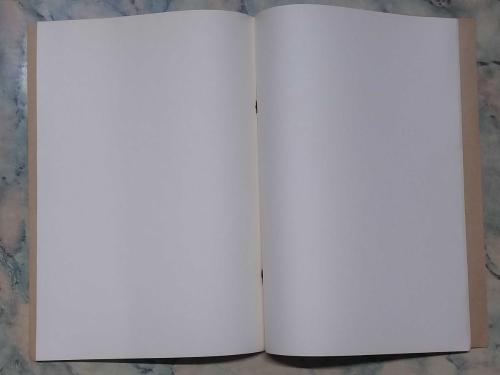 1970 LER ESKİ HARİTA VE METOD ÇİZGİSİZ OKUL DEFTERİ 40 YAPRAK 20×28cm ÖN KAPAK AYA YOLCULUK VE UFO TEMALI GÖRSELLİ ARKA KAPAK DÜNYA HARİTASI GÖRSELLİ ESKİ KIRTASİYE DEPO MALI KIRTASİYE KOLEKSİYONU YAPANLAR İÇİN KOLEKSİYONLUK ÜRUN HALİYLE