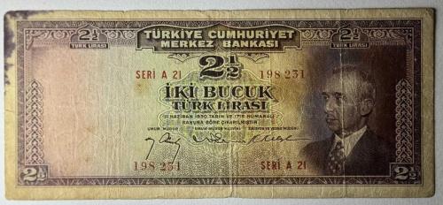 3.Emisyon 2,5 Türk Lirası İsmet İnönü Temiz+ Natural Kondisyonda Koleksiyonluk Eski Para