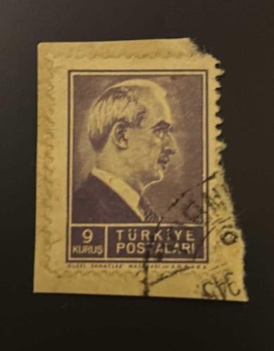 Türk Pulu - Turkish Stamp - Mektup Zarfından Kesilmiş / Postadan Geçmiş Pul Filateli - DAMGALI - İSMET İNÖNÜ TEMALI PUL, 9 KURUŞ - Türkiye Cumhuriyeti - NOSTALJİK DOĞUM GÜNÜ HEDİYESİ