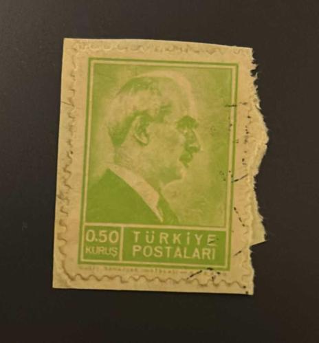 Türk Pulu - Turkish Stamp - Mektup Zarfından Kesilmiş / Postadan Geçmiş Pul Filateli - DAMGALI - İSMET İNÖNÜ TEMALI PUL, 0.50 KURUŞ - Türkiye Cumhuriyeti - NOSTALJİK DOĞUM GÜNÜ HEDİYESİ