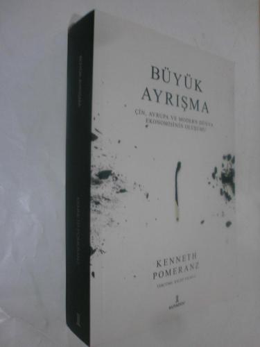 LOT.13 » Büyük Ayrışma - Çin, Avrupa ve Modern Dünya Ekonomisinin Oluşumu