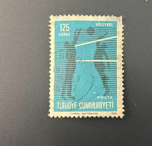 Türk Pulu - Turkish Stamp -  Postadan Geçmiş Pul Filateli - DAMGALI - VOLEYBOL TEMALI PUL , 125 KURUŞ  - Türkiye Cumhuriyeti - NOSTALJİK DOĞUM GÜNÜ HEDİYESİ -1974