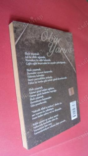 ÖBÜR YARIM (İmzalı ve İthaflı)