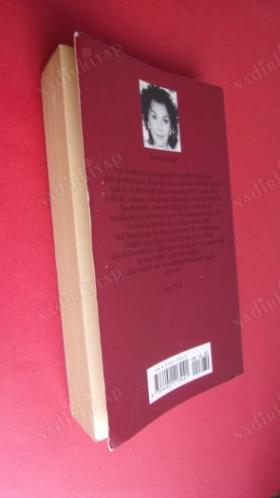 IM NAMEN DER TOTEN PRINZESSIN ROMAN EINES LEBENS SARAYDAN SÜRGÜNE Almanca baskı