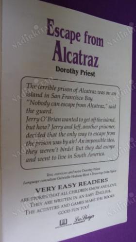 ESCAPE FROM ALCATRAZ - Very Easy Readers - Activity Books
