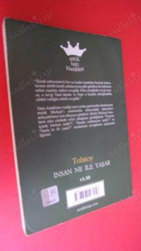 İNSAN NE İLE YAŞAR