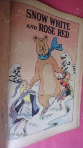 CLASSICS ILLUSTRATED JUNIOR - NO.541.SNOW WHITE AND ROSE RED