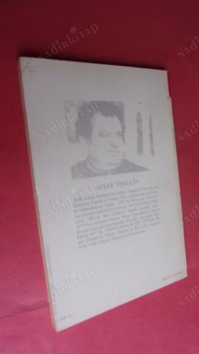NAZIM HİKMET'İN ŞİİRİ ** 1979.T.D.K. ELEŞTİRİ ÖDÜLÜ-- 2. BASIM **