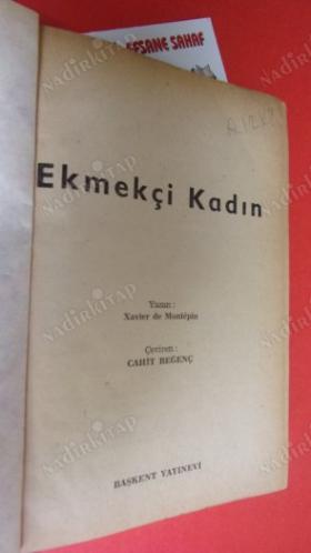 EKMEKÇİ KADIN