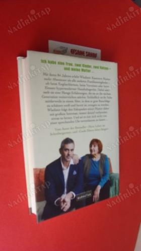 Meine Mutter ihre Katze und der Staubsauger ( Annem, kedisi ve elektrikli süpürge )