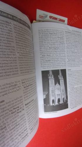 MOON HAND BOOKS VIETNAM CAMBODIA & LAOS THIRD EDITION