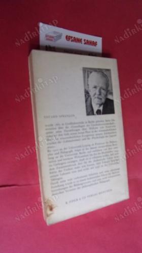 GEDANKEN ZUR DASEİNS GESTALTUNG