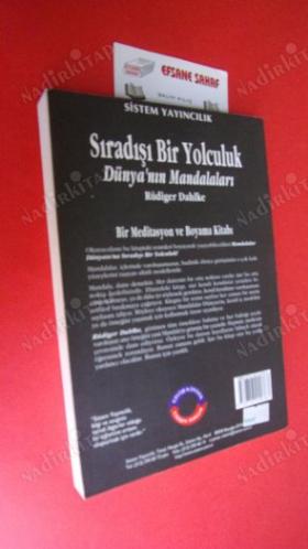 SIRADIŞI BİR YOLCULUK DÜNYA'NIN MANDALALARI BİR MEDİTASYON VE BOYAMA KİTABI