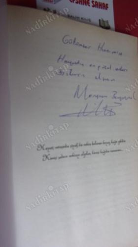 UFUKTA BİR DELİ ** İMZALI **