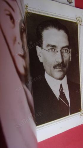 MUSTAFA KEMAL ATATÜRK ALBÜMÜ