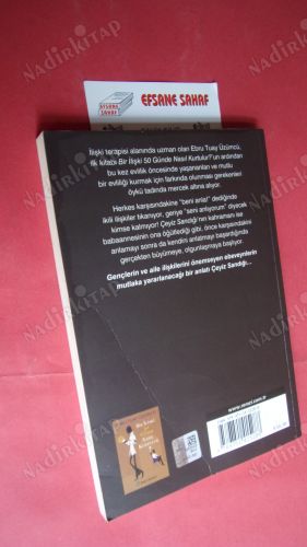 ÇEYİZ SANDIĞI (Babaanneden Torununa Mutlu Bir Evlilik İçin Öğütler) ** Birinci BASIM **
