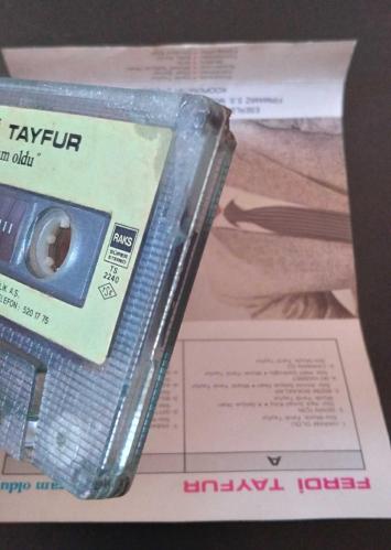 Ferdi Tayfur 4 adet kağıt baskı kaset lotu