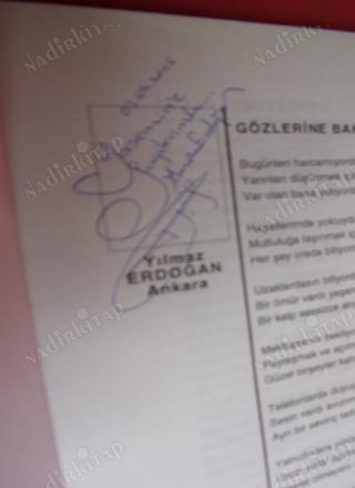 YILLAR SONRA BİR GÜN GENÇ ŞAİRLER ŞİİR ANTOLOJİSİ.**İMZALI **