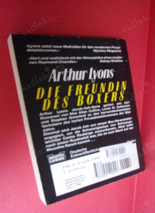 DIE FREUNDIN DES BOXERS ( boksör Lyons Arthur'un kız arkadaşı )