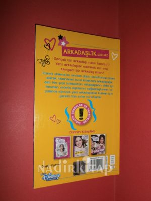 KIZLAR İÇİN EL KİTABI .ARKADAŞLIK SIRLARI ( not ve ÇIKARTMALAR VE ETİKETLER var cok temiz )