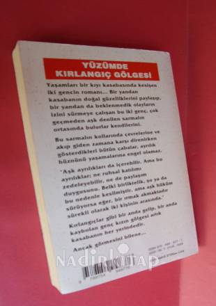 YÜZÜMDE KIRLANGIÇ GÖLGESİ