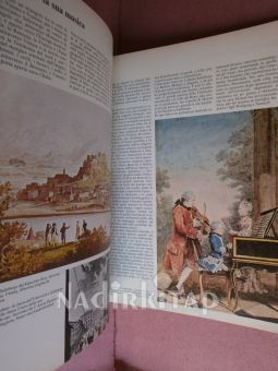 WOLFGANG AMADEUST MOZART