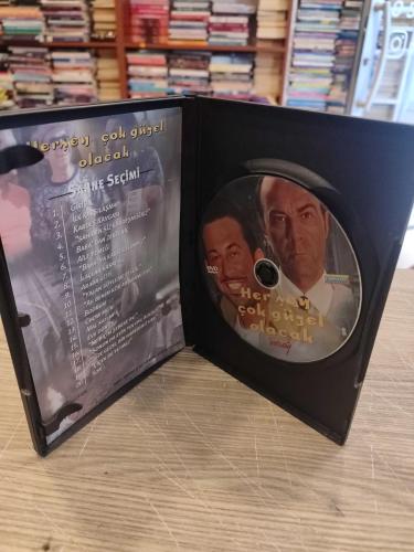 Herşey Çok Güzel Olacak - Dvd - Cem Yılmaz, Mazhar Alanson - Yönetmen Ömer Vargı