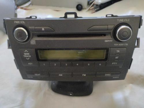 TOYOTA COROLLA OTO TEYP RADYO CD ÇALAR 2008-2012 MODELLER ORJİNAL TEMİZ 2.EL ÜRÜN+PLASTİK DÖŞ+ÜCRETSİZ KARGO