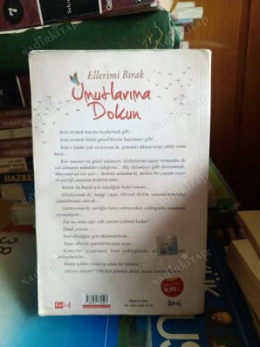 Ellerimi Bırak Umutlarıma Dokun