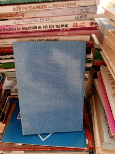 İslam'da Tesettür Tarz Değil; Allah'ın Emrettiği Bir Farzdır