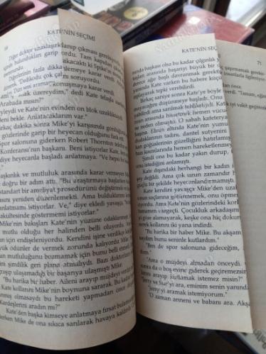 HARLEQUIN ALTIN DİZİ KATE'NIN SEÇİMİ