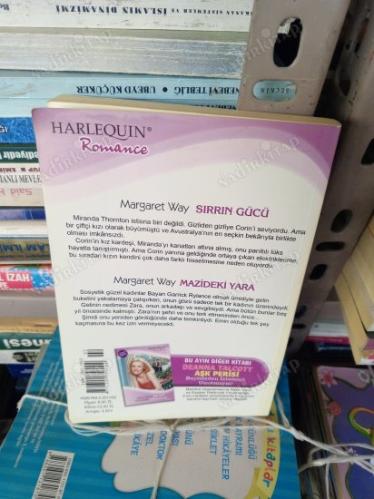 HARLEQUIN ROMANCE İKİ ROMAN BİR ARADA SIRRIN GÜCÜ-MAZİDEKİ YARA