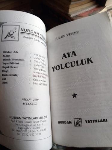 Ay'a Yolculuk