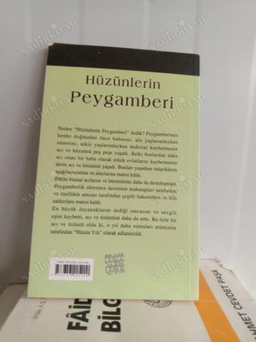 Hüzünlerin Peygamberi
