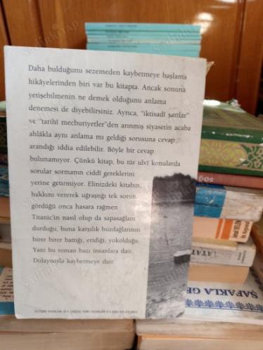 'Bekle' Dedim Gölgeye