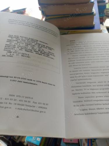 2.TÜRK HALK KÜLTÜRÜ ARAŞTIRMA SONUÇLARI SEMPOZYUMU BİLDİRİLERİ