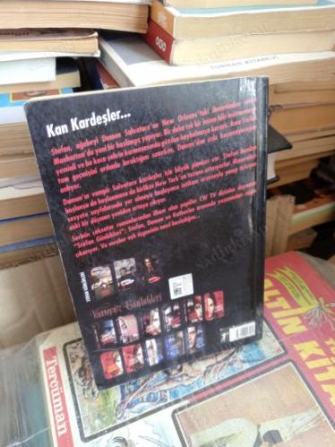 Vampir Günlükleri - Stefan Günlükleri Vol. 3 Açlık