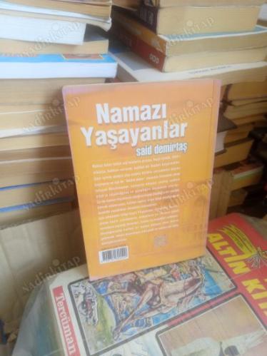 NAMAZI YAŞAYANLAR