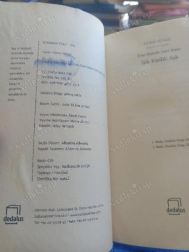 KÖŞE BAŞINDA SURET BULAN TEK KİŞİLİK AŞK