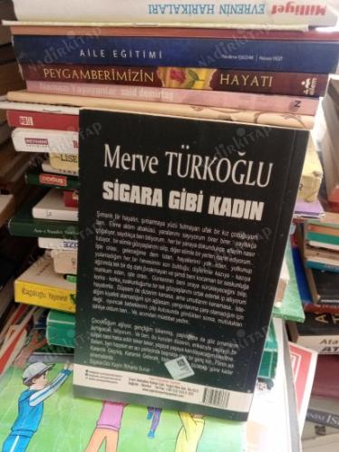 Sigara Gibi Kadın