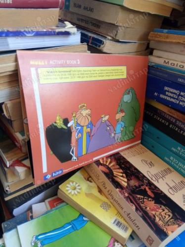 MUZZY IN GONDOLAND- ACTIVITY BOOK 3