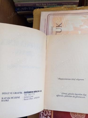 YAŞARKEN ÖLMEK (İlk Baskı)