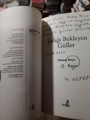 Şafağı Bekleyen Güller (İmzalı İTHAFLI)