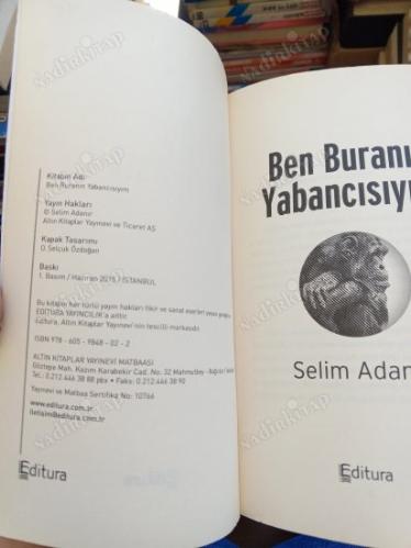 Ben Buranın Yabancısıyım