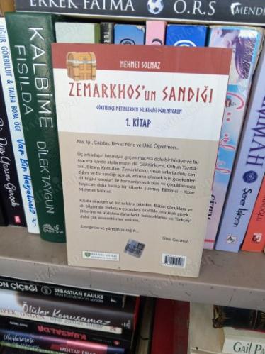 Zemarkhos'un Sandığı (1. Kitap) - Göktürkçe Metinlerden Dil Bİlgisi Öğreniyorum